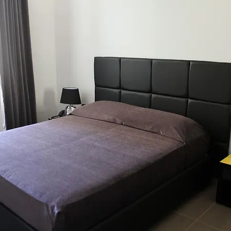 Pensión Gramsci 21 Nápoles